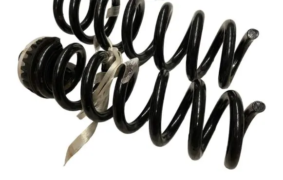 BMW 3 G20 G21 Rear coil spring 6898643 33536898643