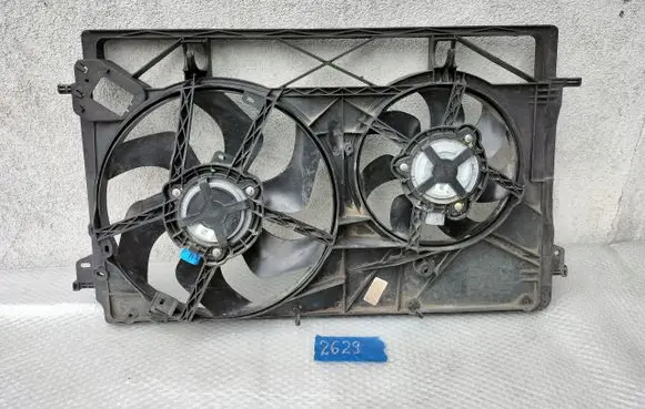 Renault Trafic III (X82) Electric radiator cooling fan 1180627X