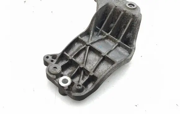 Maserati Ghibli Generator/alternator bracket ZB121 3362F