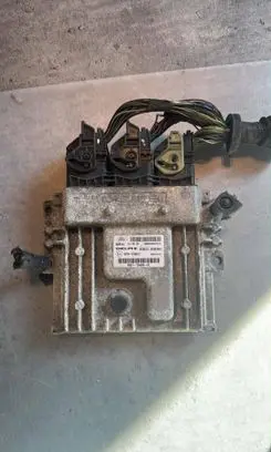 Ford C-MAX II Engine control unit/module ECU BV6112A650KL