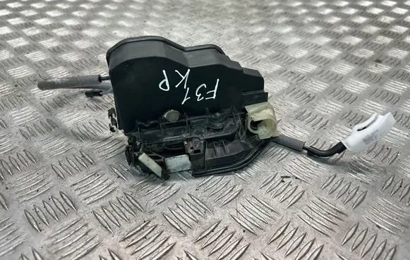 BMW 3 F30 F35 F31 Front door lock 7229461
