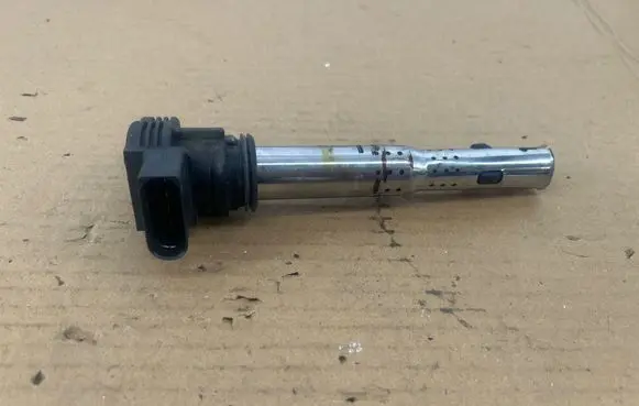 Audi A4 S4 B8 8K High voltage ignition coil 78231005 07K905715F
