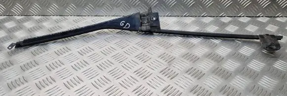 Volkswagen Jetta V Rear door windshield rail 1K5839732A