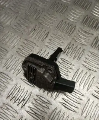 Volkswagen Golf VI Oil pressure sensor 6RP00807903 1J0907660C