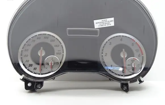 Mercedes-Benz A W176 Speedometer (instrument cluster) A1769000201