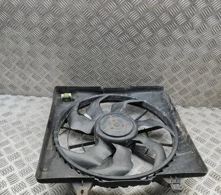 Hyundai Tucson TL Radiator cooling fan shroud 25380D7000