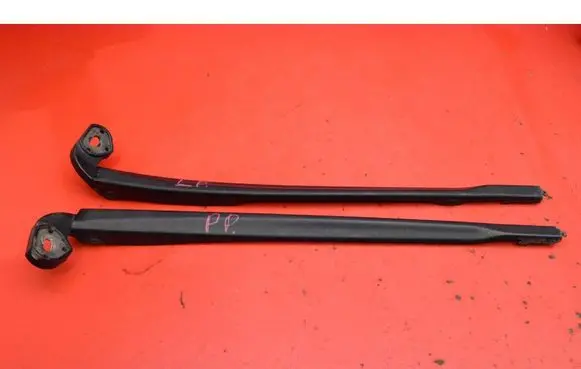 Seat Leon (1P) Front wiper blade arm 1P0955409A