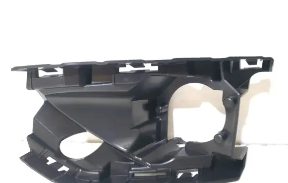 Volvo XC60 Fog light bracket 31407959