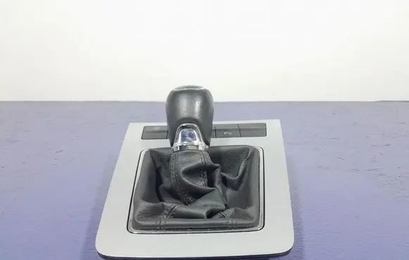 Skoda Octavia Mk3 (5E) Gear shift rod 5E1863212B