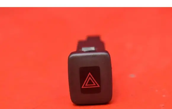 Volvo V70 Hazard light switch 30710106