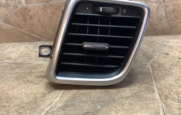Porsche Panamera (970) Dashboard air vent grill cover trim 970552132