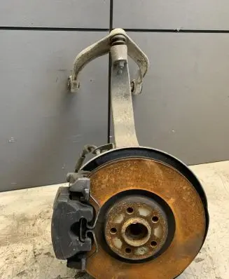 Volvo XC60 Front wheel hub spindle knuckle