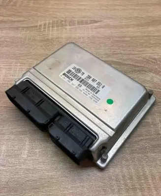 Audi A6 S6 C5 4B Engine control unit/module ECU 3B0907551Q 0261206387 107B