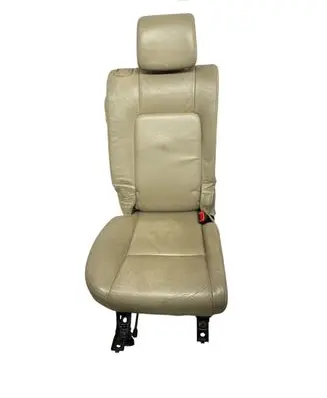 Chevrolet Captiva Second row seats 