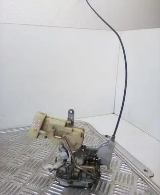 Front door lock