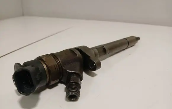 Ford Focus Fuel injector 0445110353 9m5q-9f593-aa