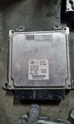Mercedes-Benz Sprinter W906 Engine control unit/module A6519000700