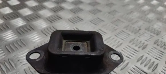 Nissan Juke I F15 Engine mount bracket 112201KG0A