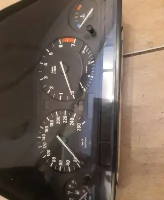 BMW 5 E34 Speedometer (instrument cluster) 110008548024 62118351830