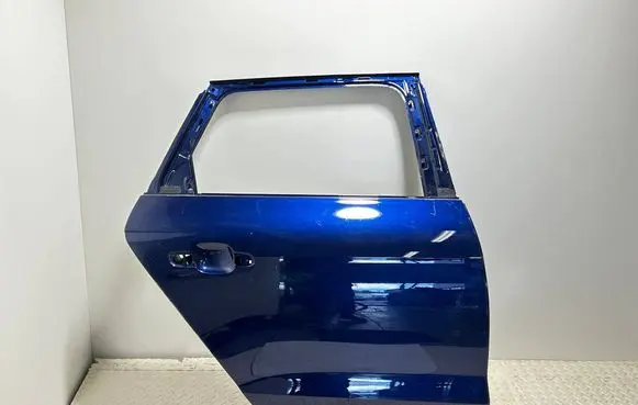 Rear door