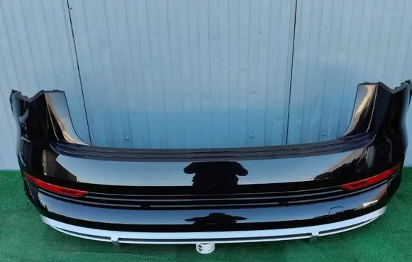 Audi e-tron Rear bumper 