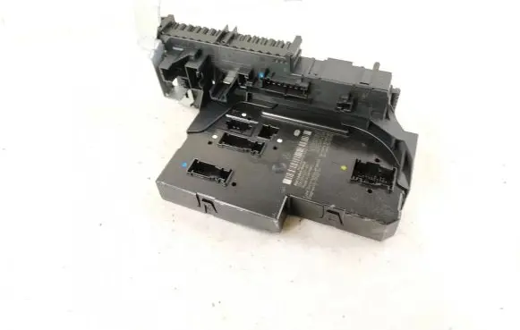 Mercedes-Benz C W204 Fuse box set DALISID3608 2049005003 2049065602