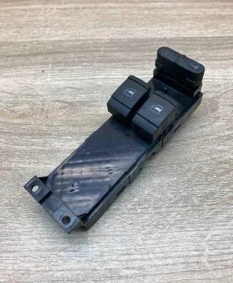Volkswagen PASSAT B5 Electric window control switch 1J3959857
