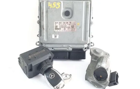 Mercedes-Benz E W211 Engine ECU kit and lock set A6421508478 0281013721 2115452308