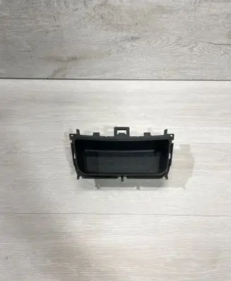 BMW 1 E81 E87 Glove box central console 7136190 5116 108920