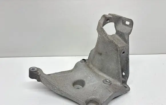 Peugeot 508 Generator/alternator bracket 9675508280