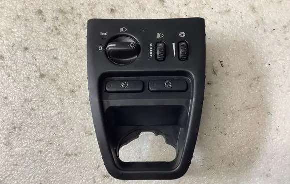 Light switch