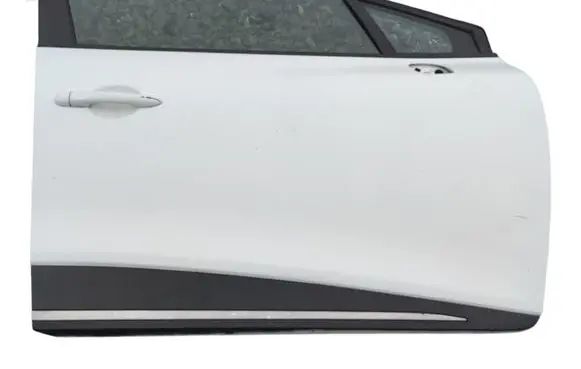 Renault Clio IV Front door 