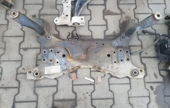Volvo C30 Front subframe