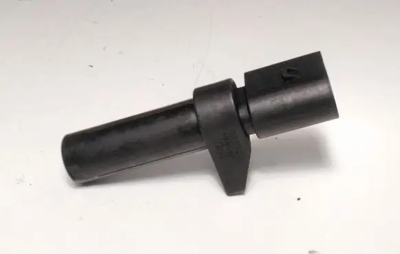 Mercedes-Benz E W210 Crankshaft position sensor 0031532828