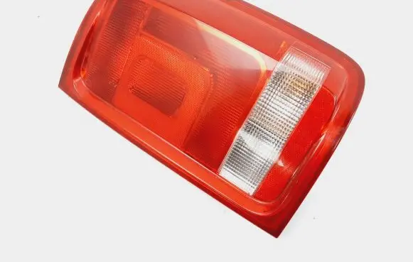 Volkswagen Amarok Rear/tail lights