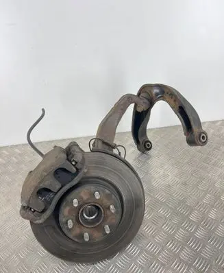 Nissan Navara D23 Front wheel hub spindle knuckle