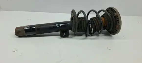 BMW 3 F30 F35 F31 Front shock absorber/damper 6855440