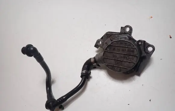 Seat Ibiza III (6L) Vacuum pump 038145101B