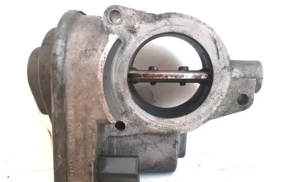 Audi A8 S8 D3 4E Throttle valve