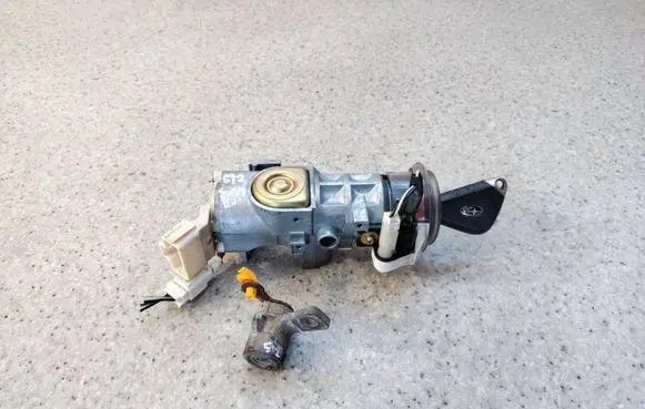Subaru Outback Ignition lock