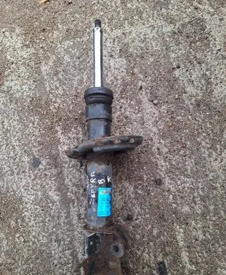 Opel Zafira B Front shock absorber with coil spring 8249030 111500