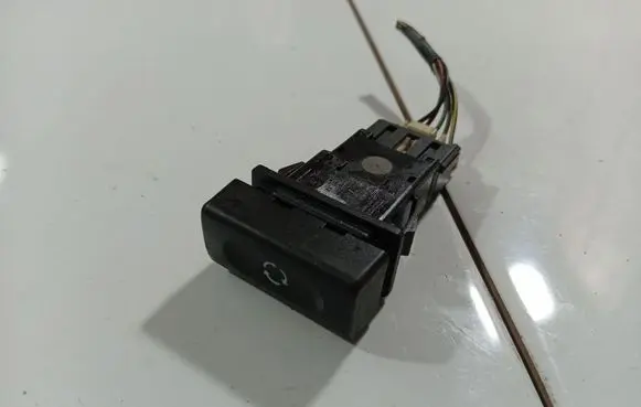 Rover 45 Air circulation switch YUG103150PMP