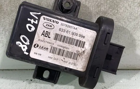 Volvo V70 Light module LCM 6336190999e 30782657aa