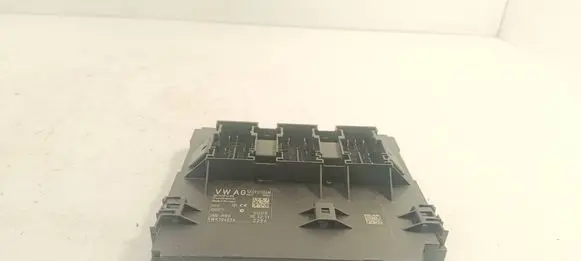 Volkswagen Tiguan Comfort/convenience module 5K0937086M