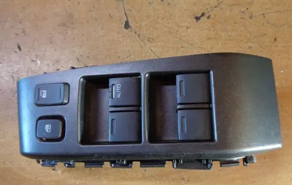 Honda Jazz Electric window control switch 83541TF3E810UHG