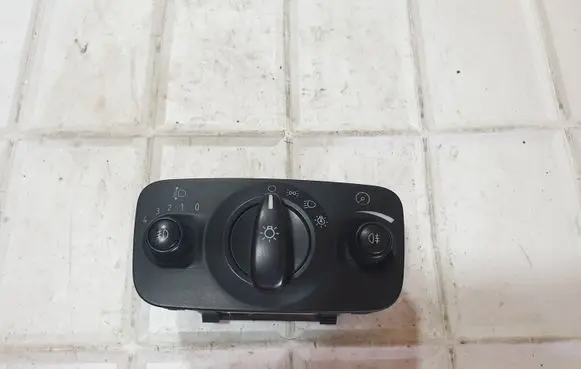 Ford Galaxy Light switch 6G9T13A024CD 04066443