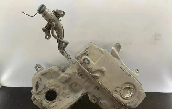 Audi A6 S6 C7 4G Fuel tank 4GX201021