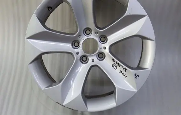 BMW X6 E71 R19 alloy rim 