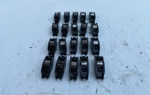 Volvo V70 Valve rocker arm 