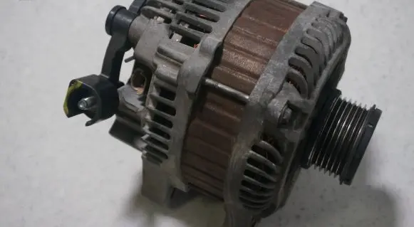 Citroen C5 Generator/alternator 9654752880 A004TJ0084C